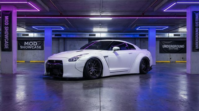 每日大赛跑车改装视频